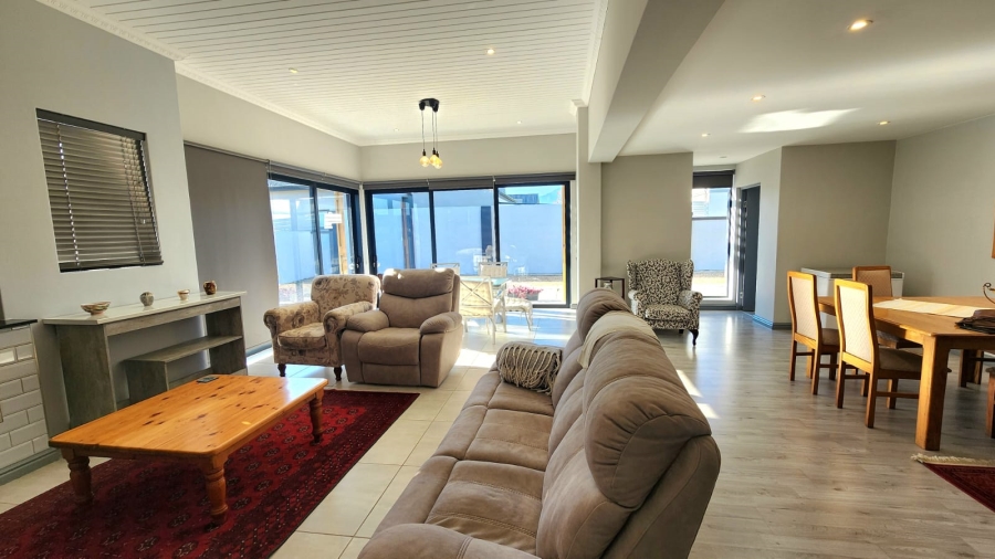 3 Bedroom Property for Sale in Blue Mountain Village Western Cape